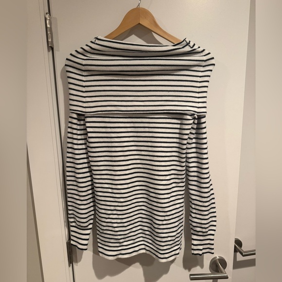 French Connection Striped Cowl Neck Sweater Size Small - Picture 5 of 5